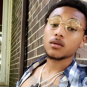 Meet your Posher, Anton